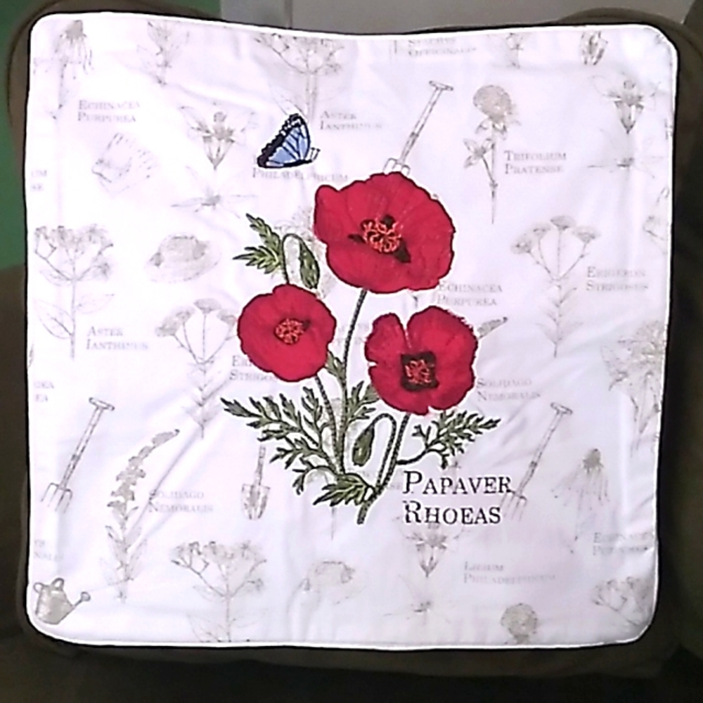 NWOT Embroidered Floral Cushion Cover 16" x 16".